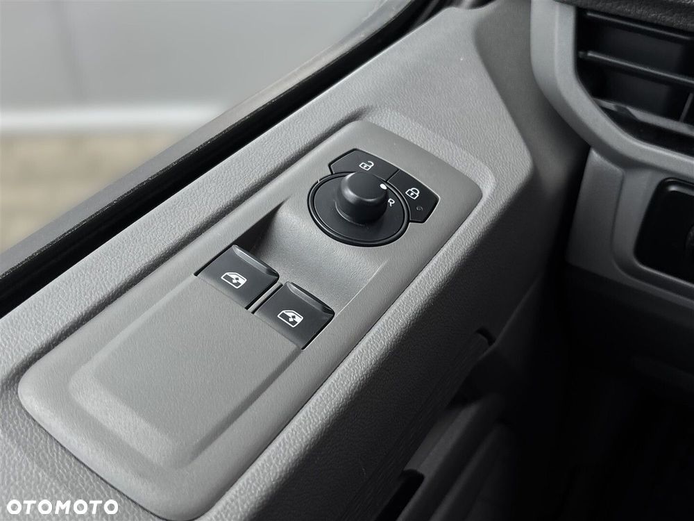 Volkswagen Transporter L2H1 "L" - 19