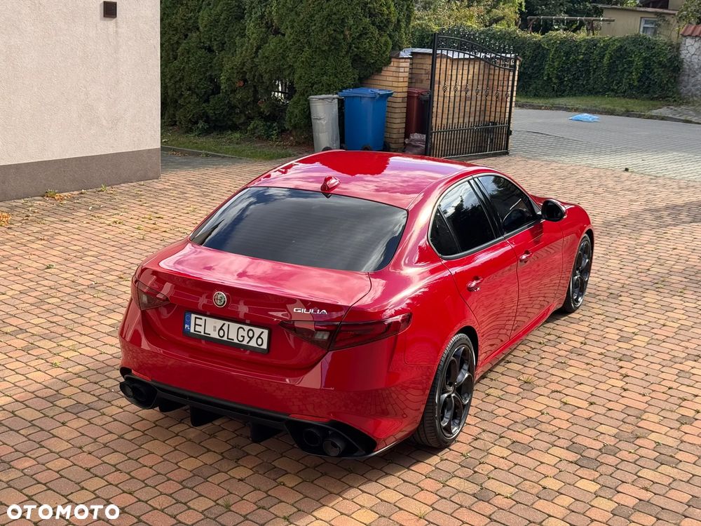 Alfa Romeo Giulia - 35