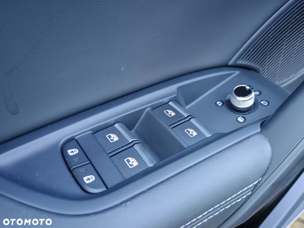 Audi Q5 45 TFSI quattro S tronic S line - 13