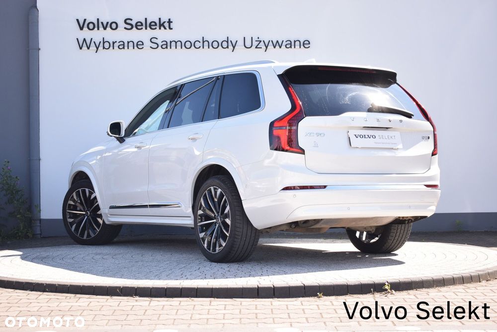 Volvo XC 90 - 7