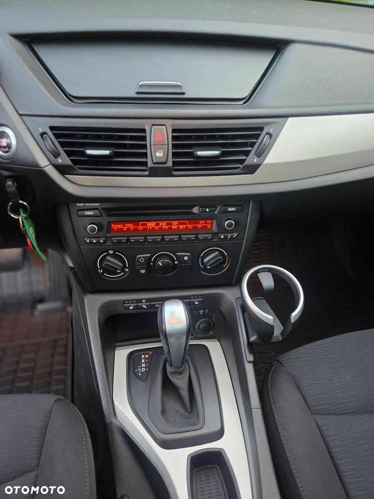 BMW X1 sDrive20d - 10