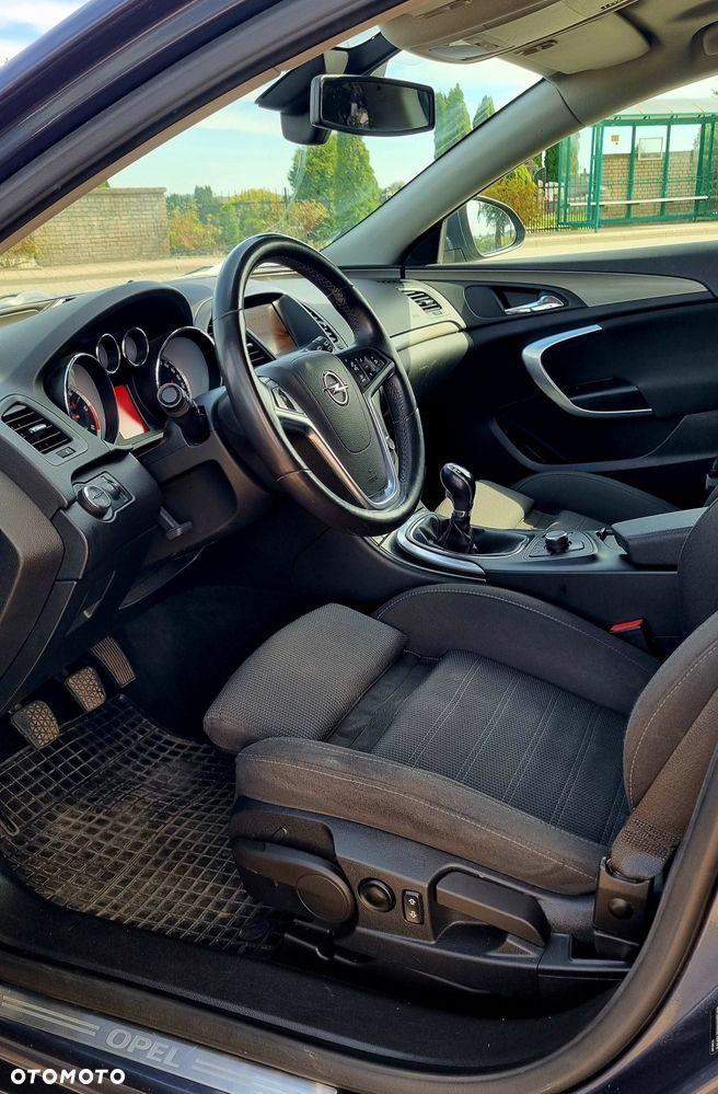 Opel Insignia - 4