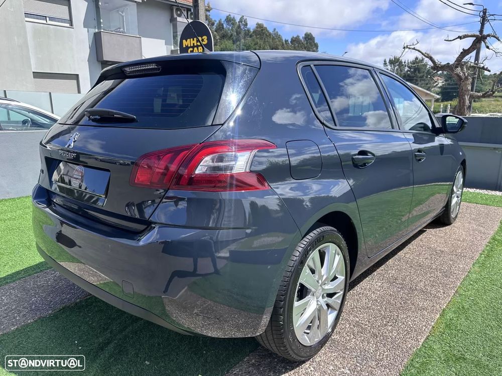 Peugeot 308 - 9