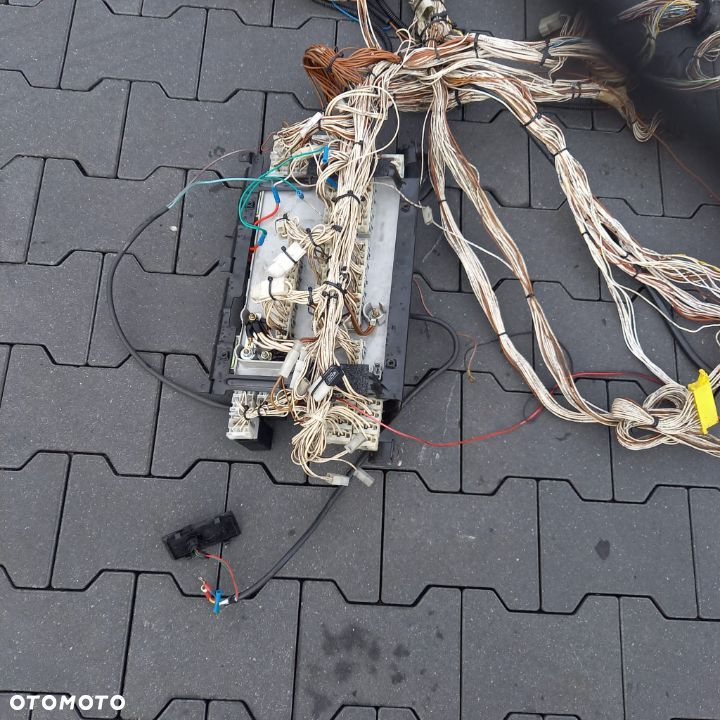 MAN M,F2000 F90 instalacja wiązka kabiny - 7