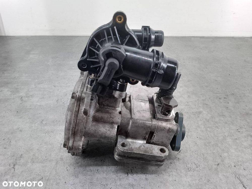 POMPA WSPOMAGANIA WODY BMW E46 LIFT - 4