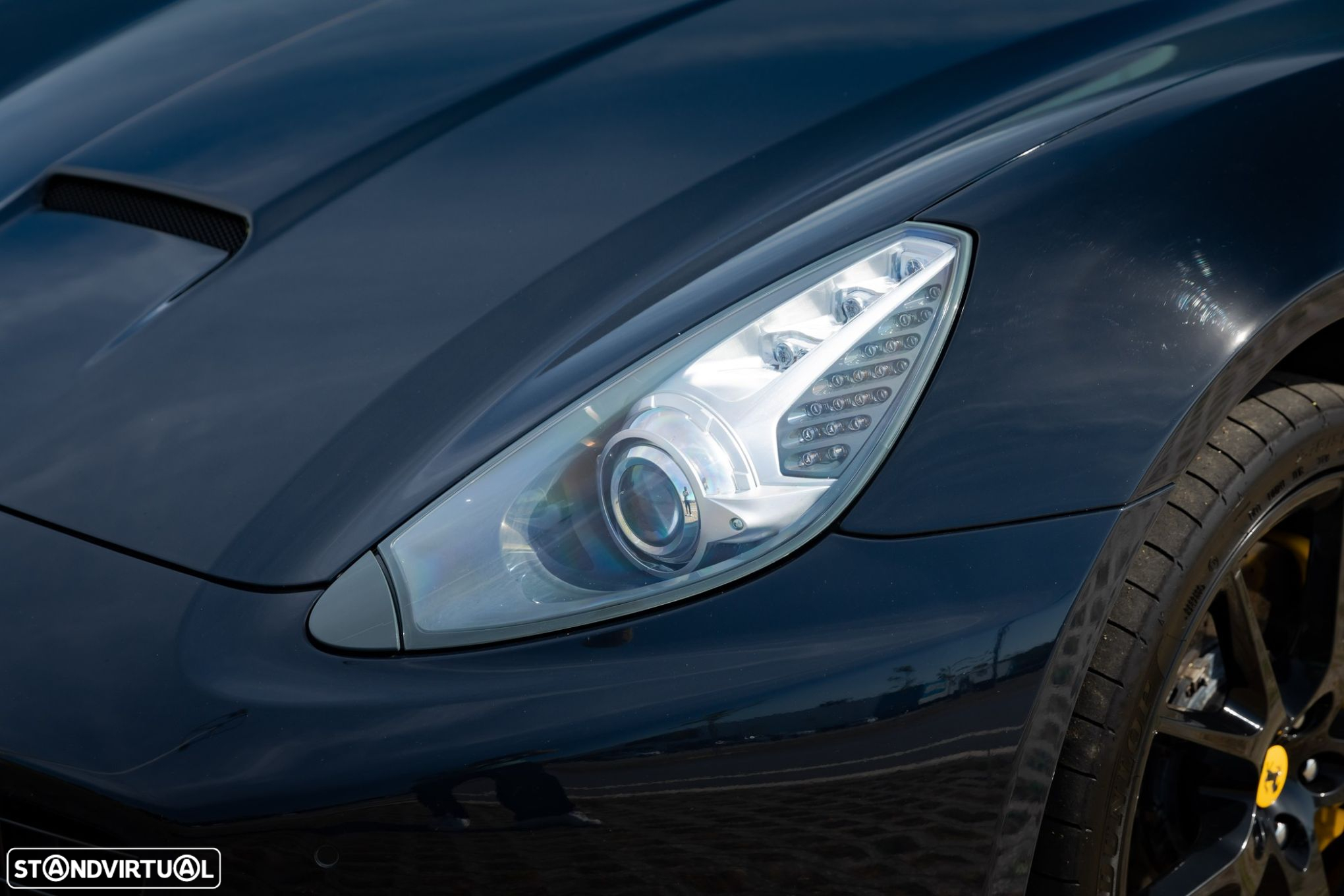 Ferrari California - 12