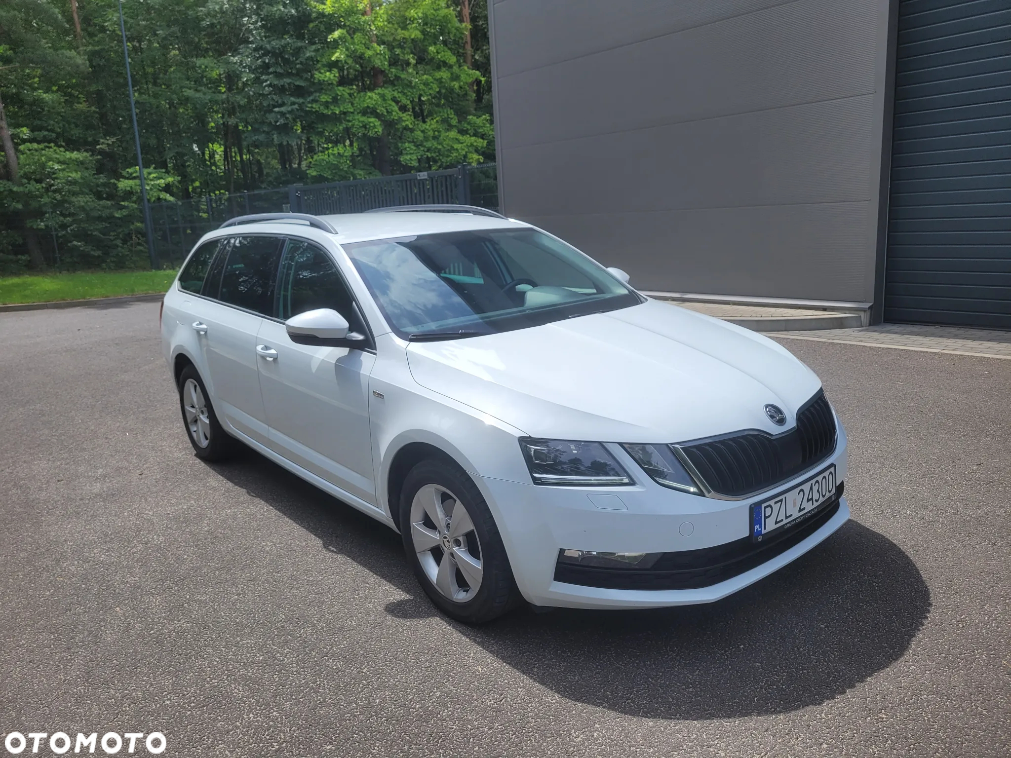Skoda Octavia 2.0 TDI SCR Style DSG - 2
