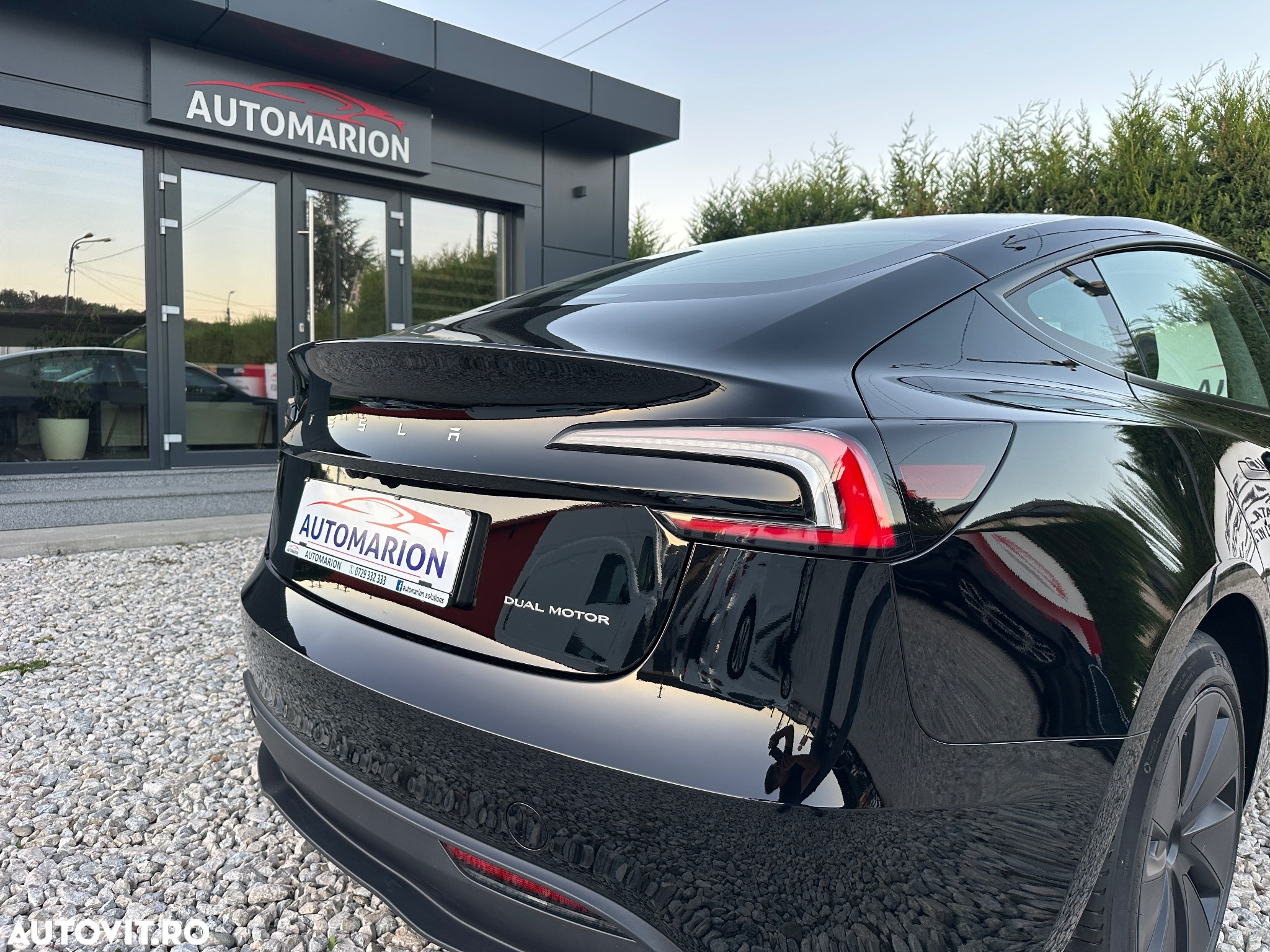 Tesla Model 3 AWD Long Range - 14