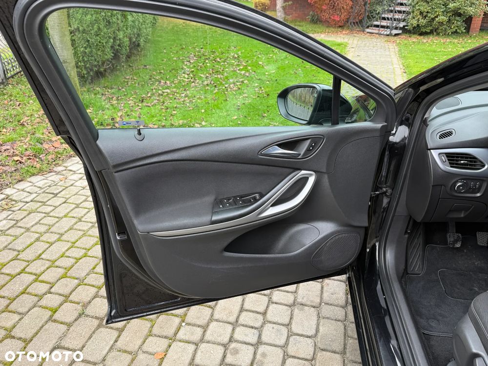 Opel Astra 1.6 CDTI Dynamic - 20