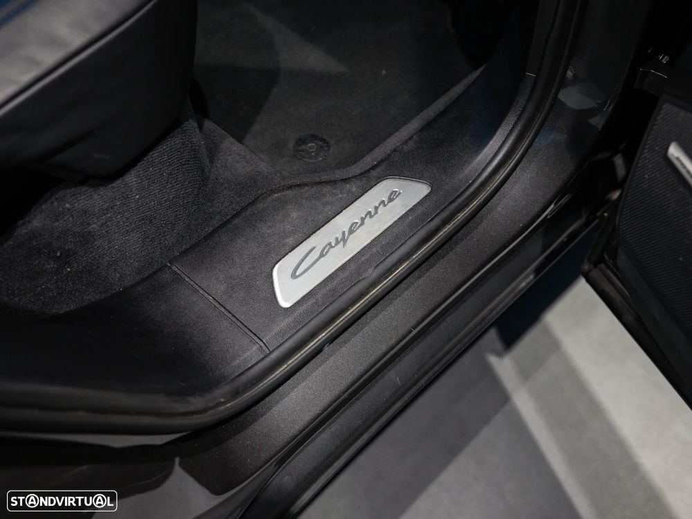 Porsche Cayenne S E-Hybrid — fotografia 49