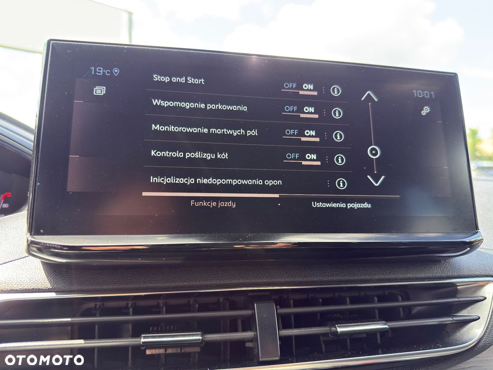 Peugeot 3008 BlueHDi 130 Stop & Start EAT8 GT - 27