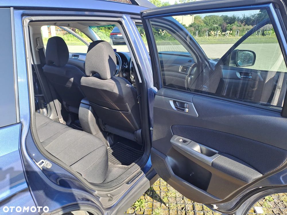 Subaru Forester 2.0D VR 000 Euro5 - 29