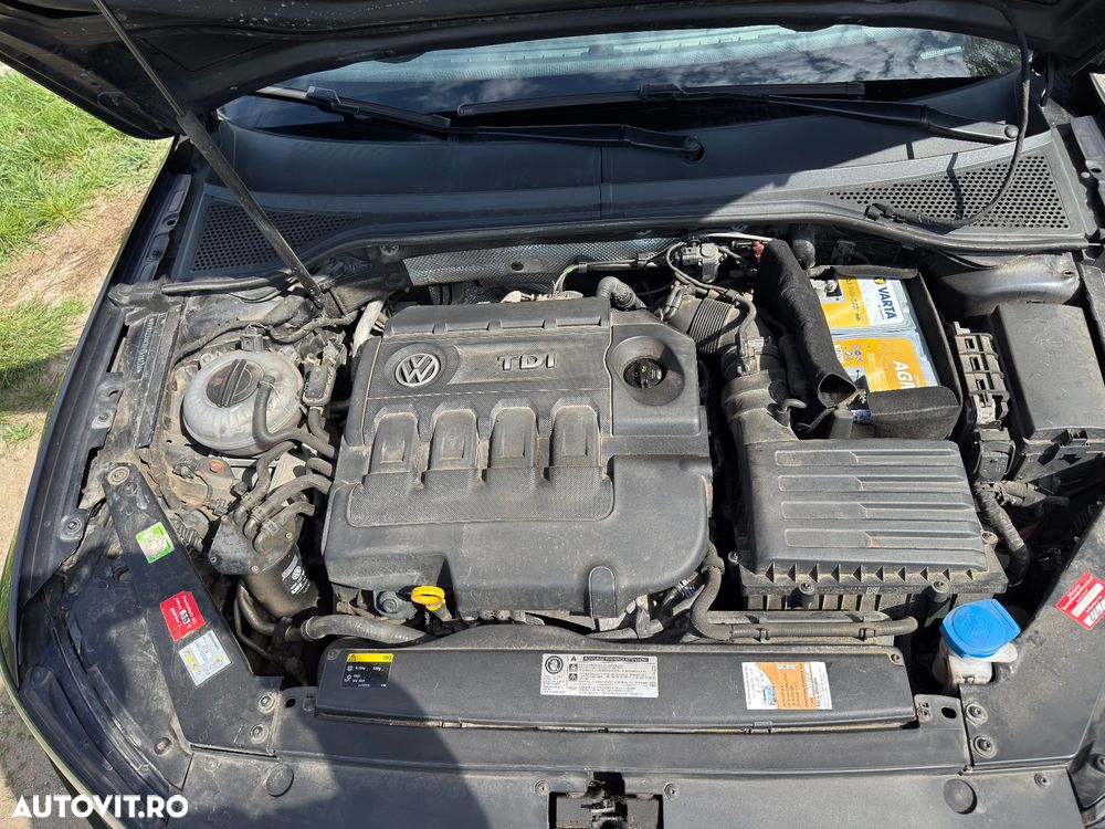 Volkswagen Passat 2.0 TDI SCR Comfortline - 13