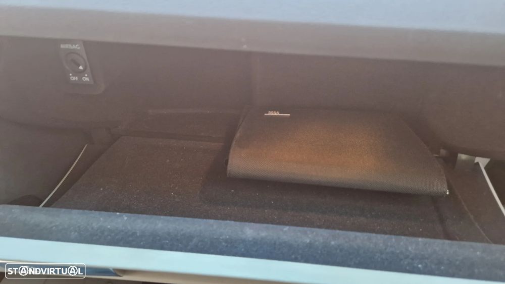 Audi A3 Cabrio 1.6 TDi S-line - 8