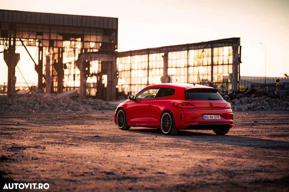 Volkswagen Scirocco 2.0 TSI (BlueMotion Technology) - 13