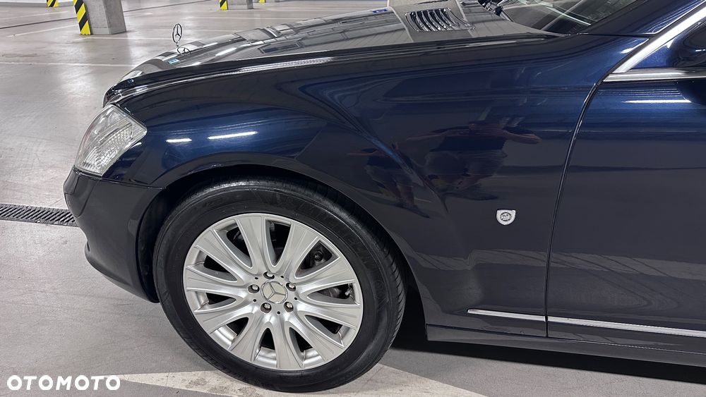 Mercedes-Benz Klasa S 500 7G-TRONIC - 32