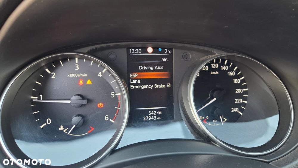 Nissan Qashqai 1.5 dCi N-CONNECTA - 28