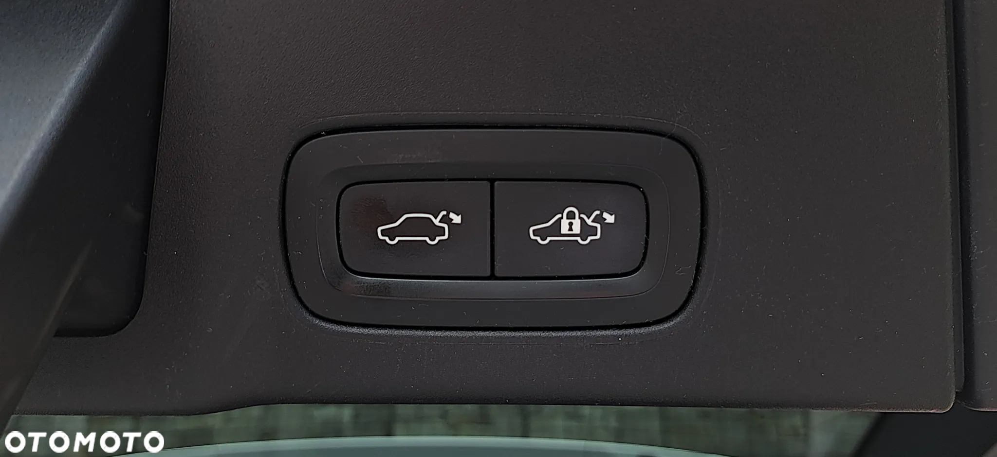 Volvo V90 Cross Country D4 AWD Geartronic Pro - 19