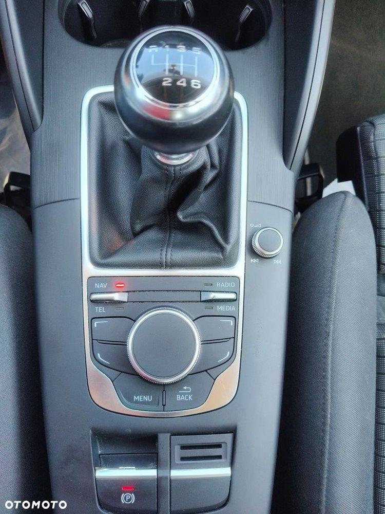 Audi A3 Sportback 2.0 TDI (clean diesel) Attraction - 30