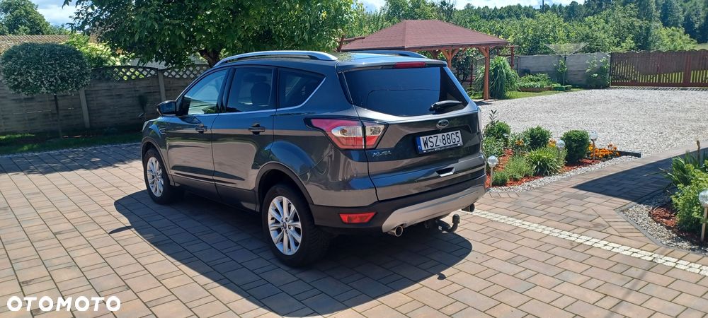 Ford Kuga - 2