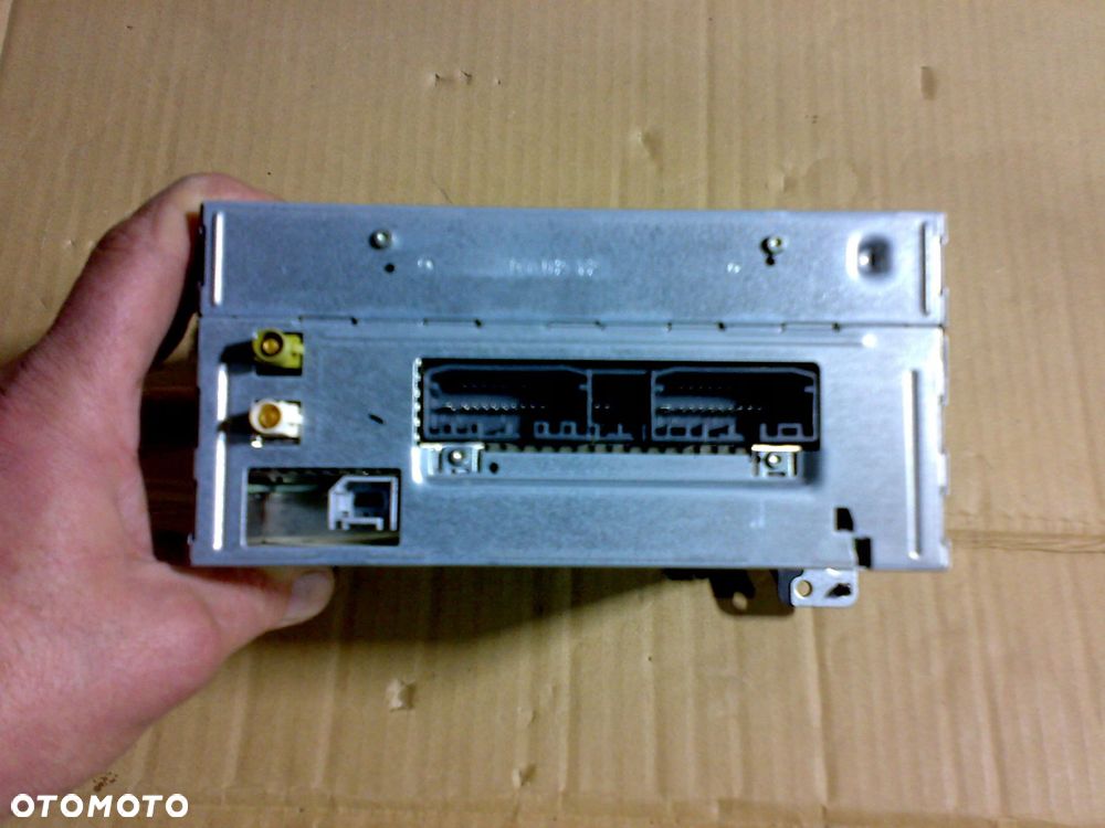 dodge durango 2011 - 2014 wyświetlacz radio panel ekran idealny nawigacja - 3