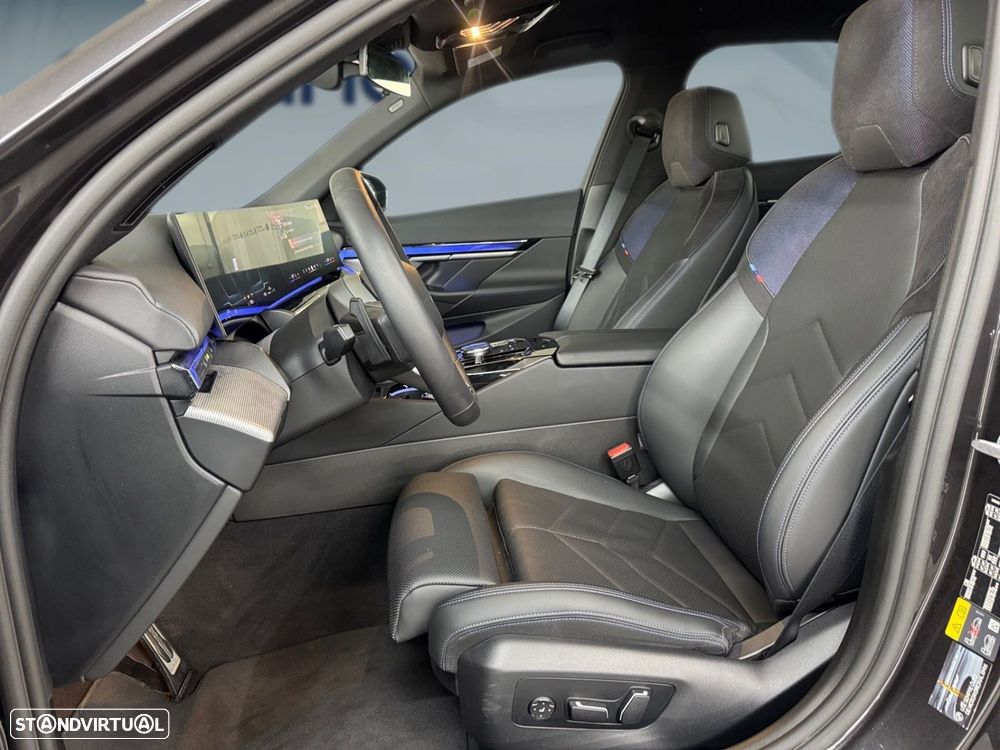 BMW 530 e Pack Desportivo M - 6