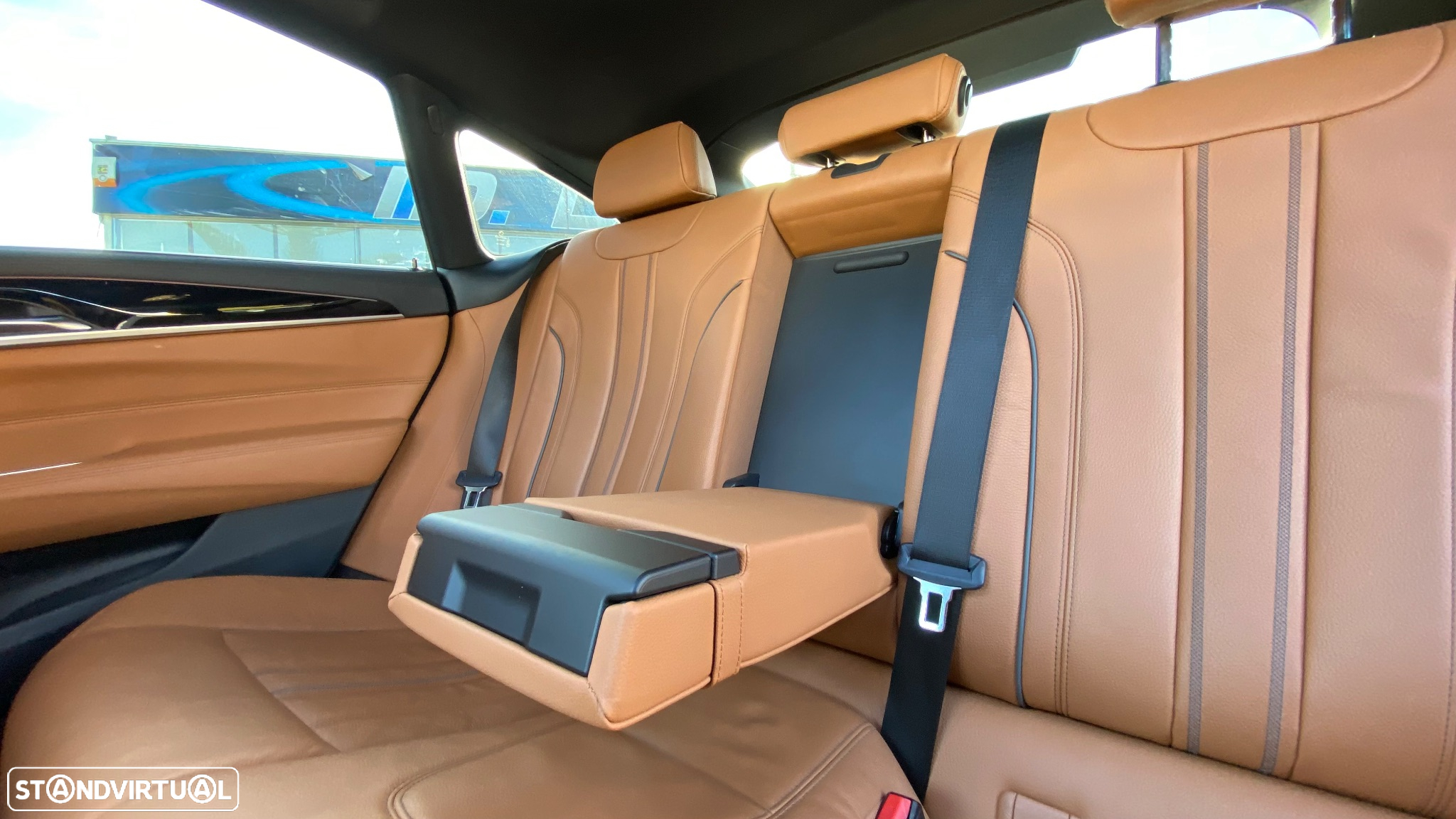 BMW 630 Gran Turismo d Pack M - 30
