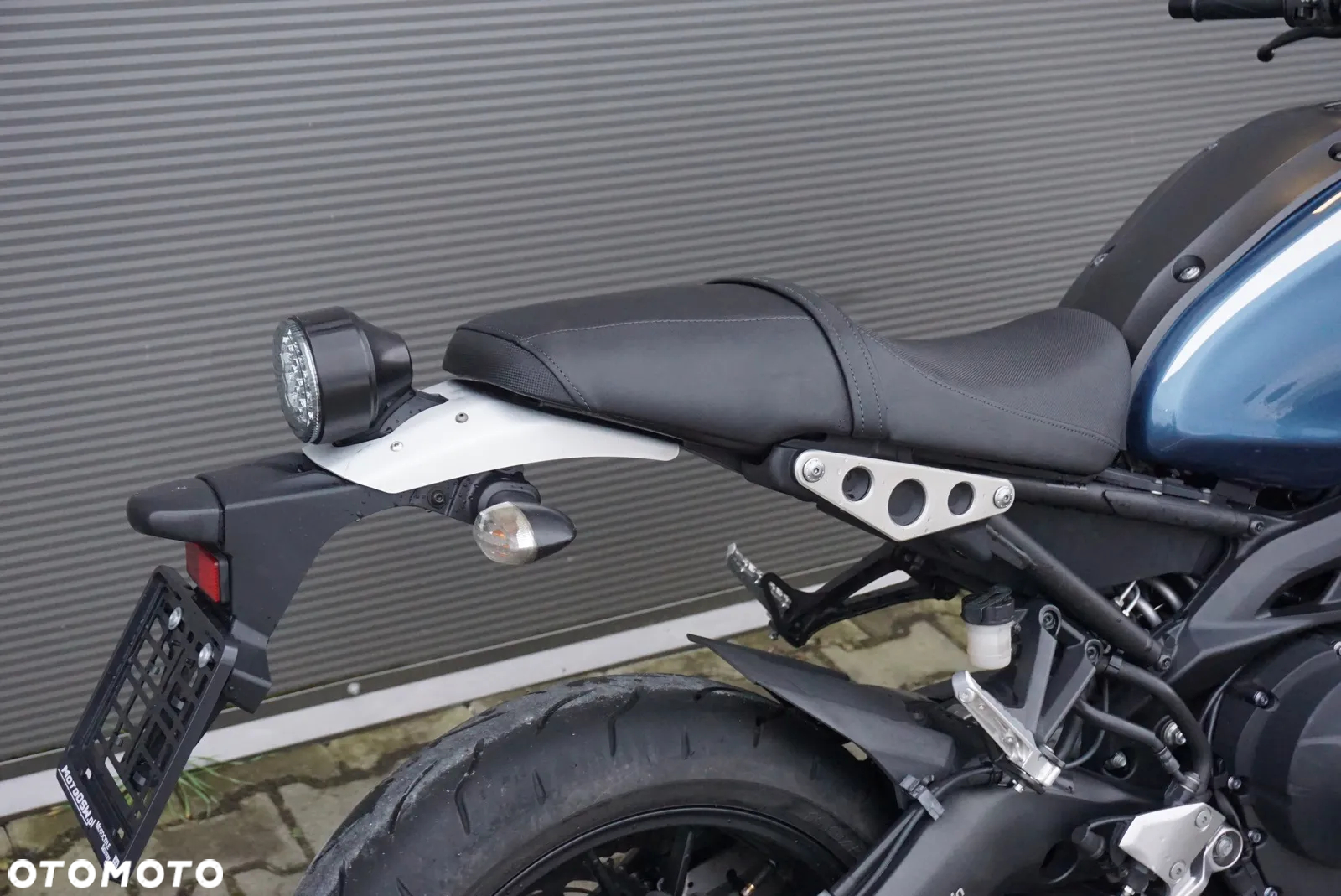 Yamaha XSR - 16