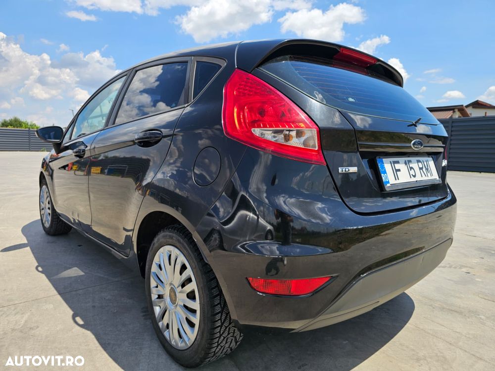 Ford Fiesta 1.4 TDCI - 8