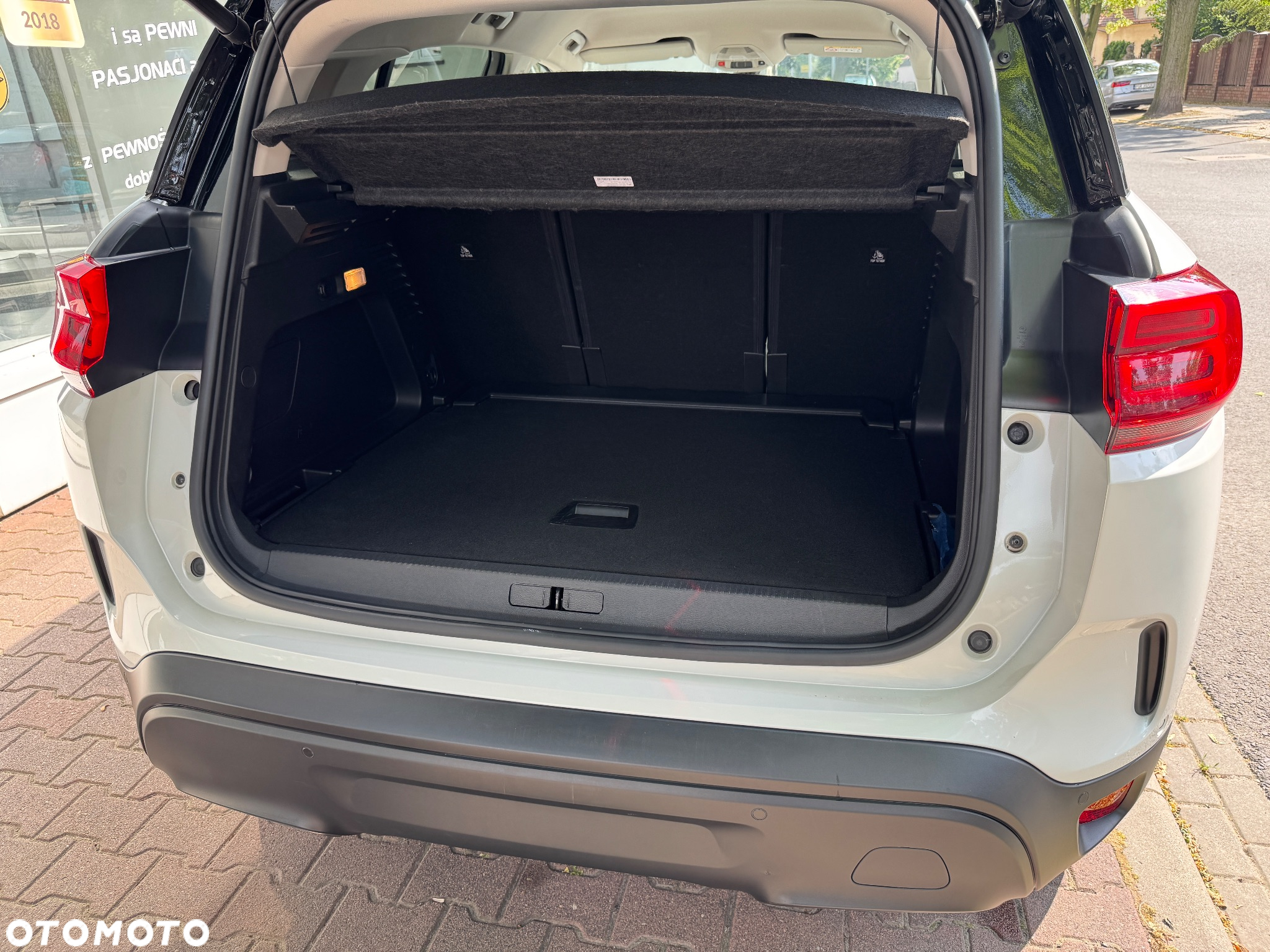 Citroën C5 Aircross 1.6 PureTech Shine EAT8 - 16