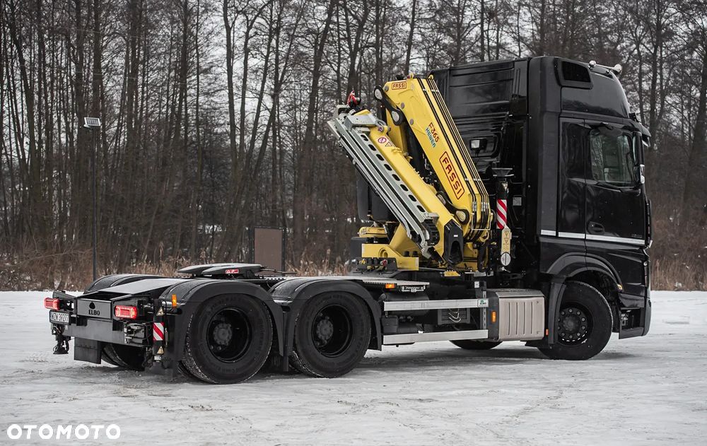 Mercedes-Benz ACTROS - 9