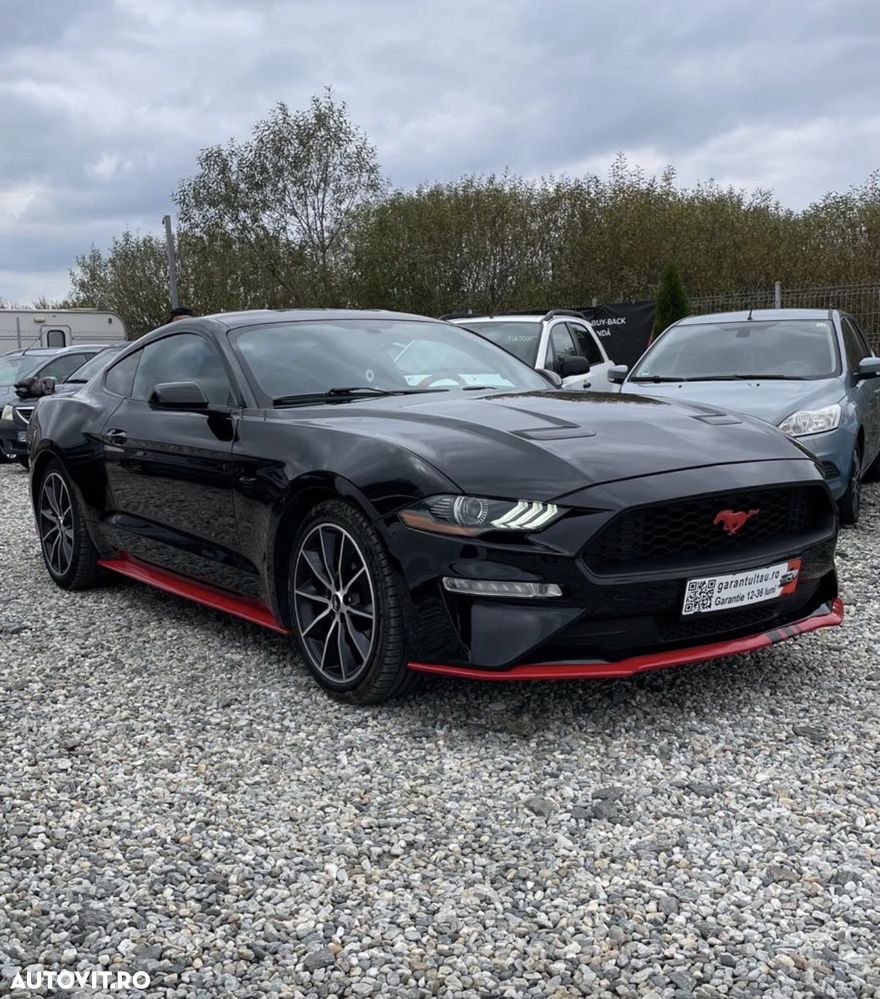 Ford Mustang 2.3 Eco Boost Aut. - 2