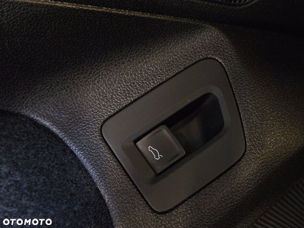 Volkswagen Arteon 2.0 TSI Elegance DSG - 26