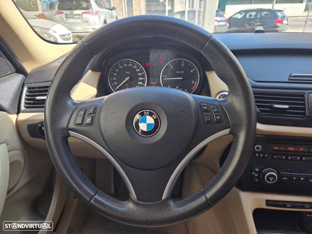 BMW X1 18 d sDrive - 17