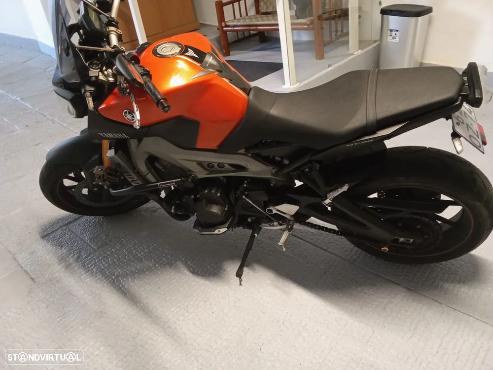 Yamaha MT-09 - 1