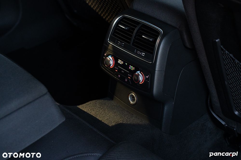Audi A6 Avant 2.0 TDI ultra S tronic - 28