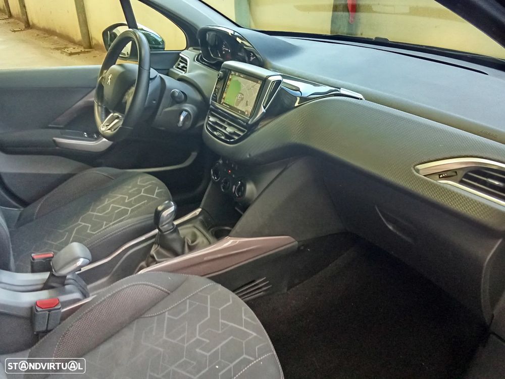 Peugeot 2008 1.2 VTi Active - 7