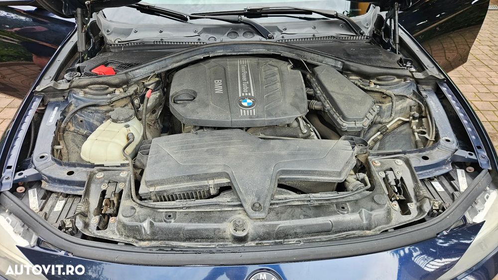 BMW Seria 3 320d xDrive Aut. - 12