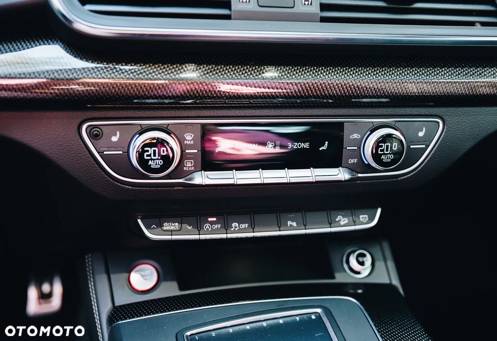 Audi SQ5 - 15