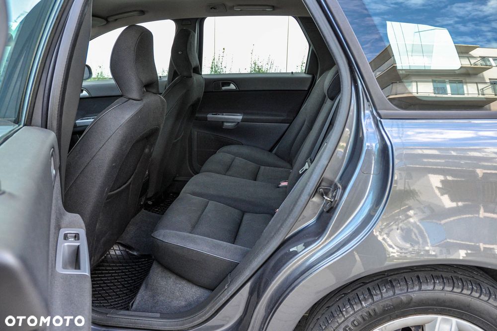 Volvo V50 - 8