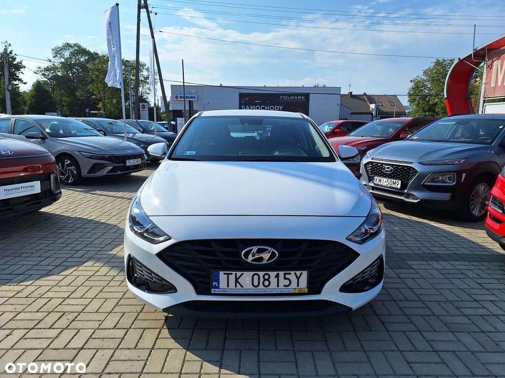 Hyundai i30 1.5 DPI Classic + - 8
