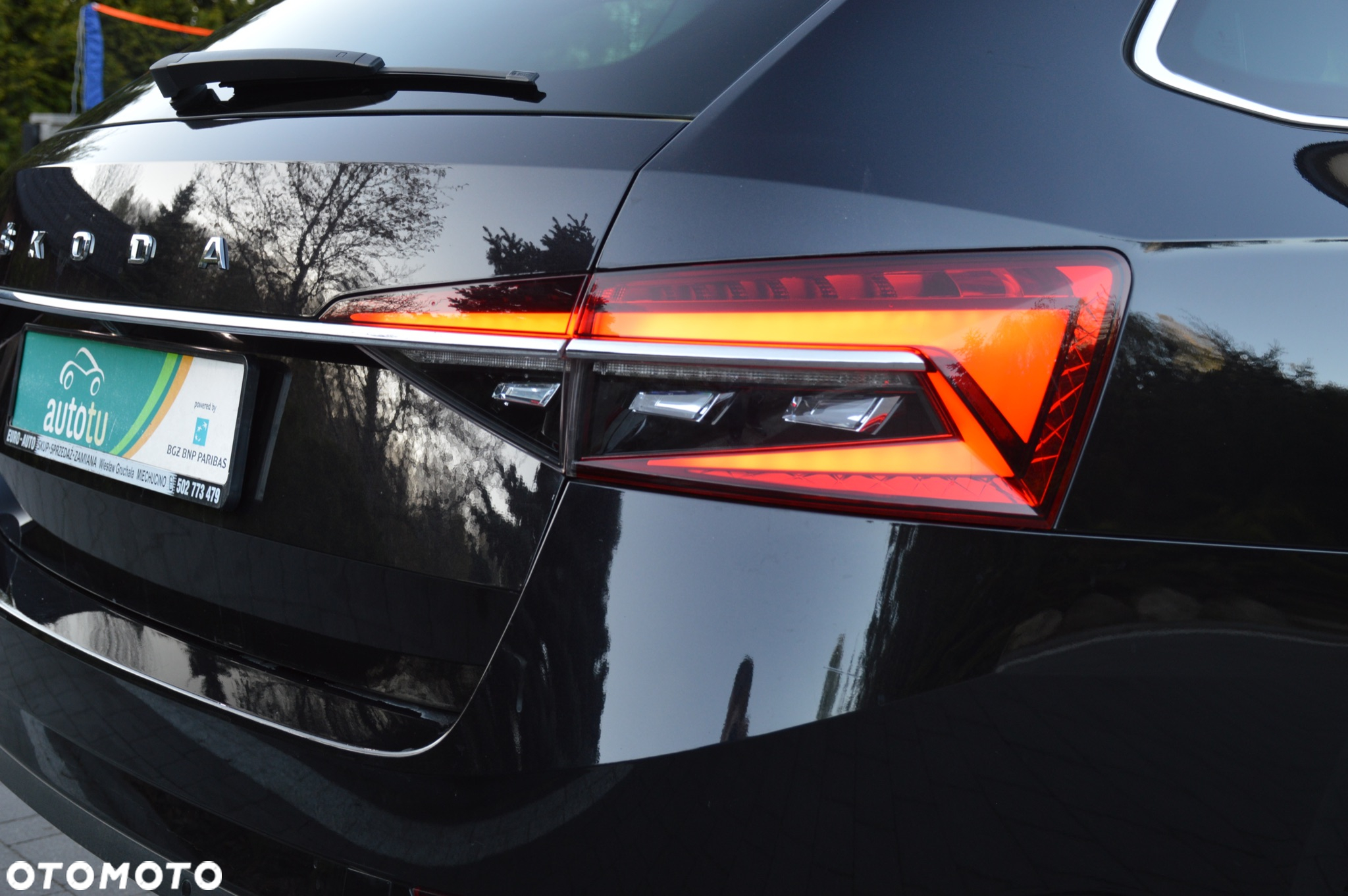 Skoda Superb 2.0 TDI SCR Sportline DSG - 38