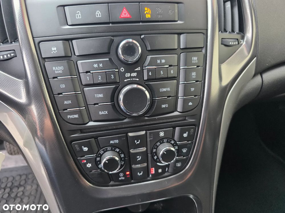 Opel Astra 1.6 Cosmo - 21
