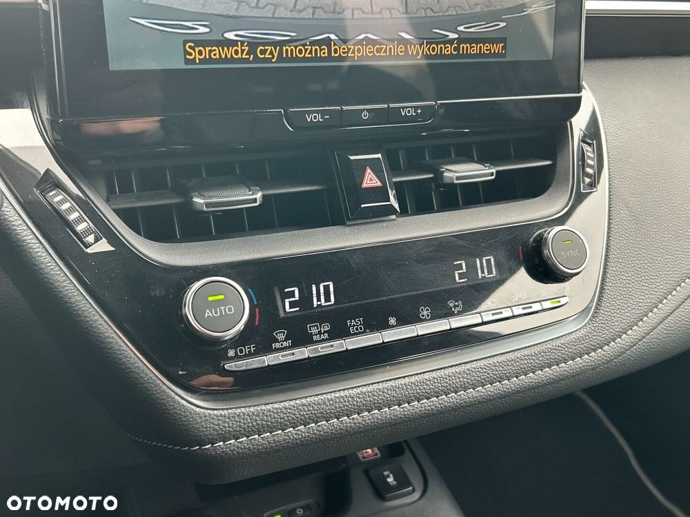 Toyota Corolla 1.8 Hybrid Comfort - 17
