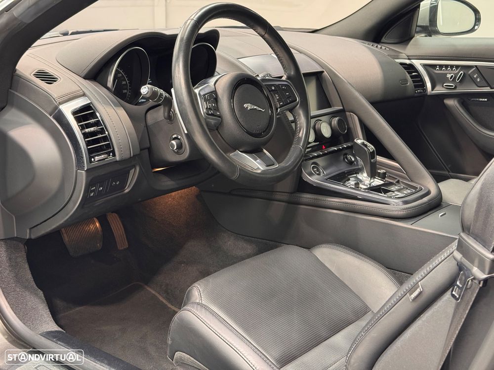 Jaguar F-Type P300 Aut. R-Dynamic - 9