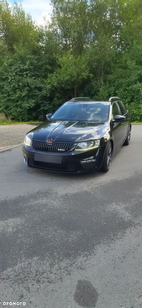 Skoda Octavia 2.0 TDI RS - 1