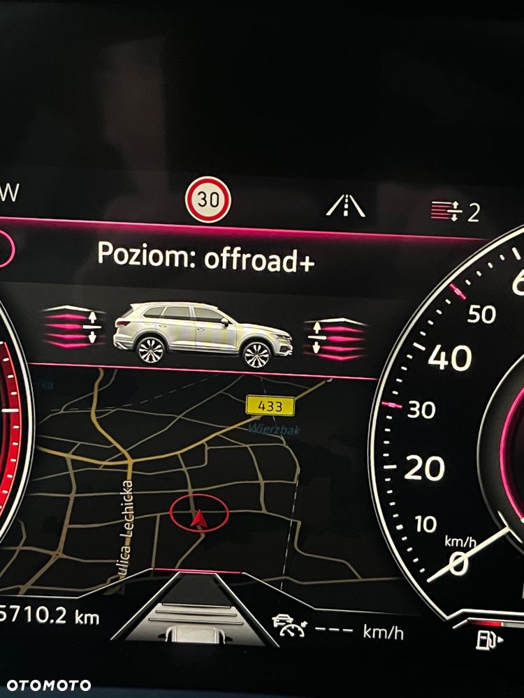 Volkswagen Touareg 2023 photo 3