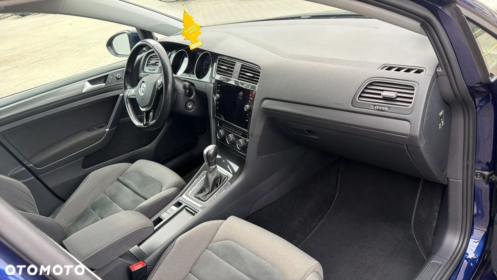 Volkswagen Golf 2.0 TDI SCR 4Motion DSG Comfortline - 32