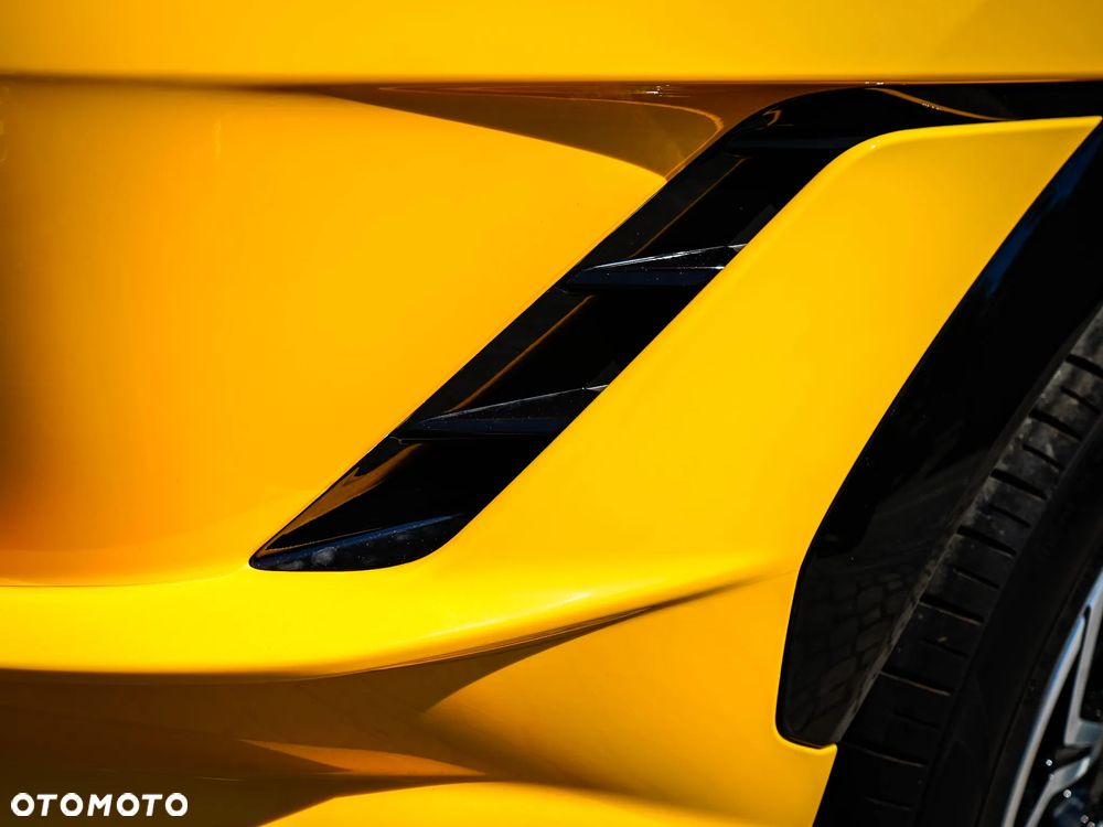 Lamborghini Urus - 12
