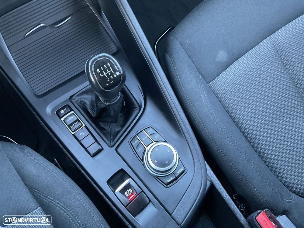 BMW X1 16 d sDrive - 28